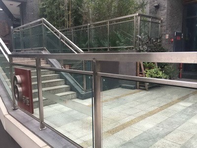 不銹鋼陽(yáng)臺(tái)-11